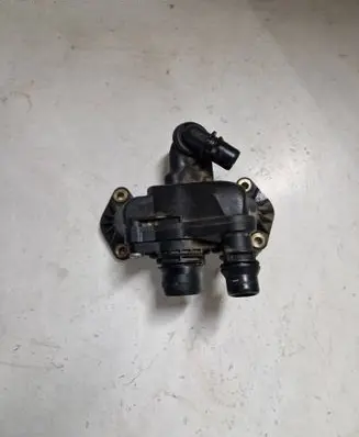 Citroen C5 Thermostat housing 