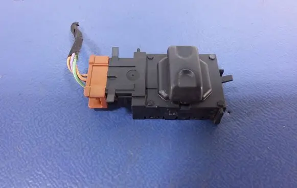 Citroen C5 Seat heating switch 9660220977