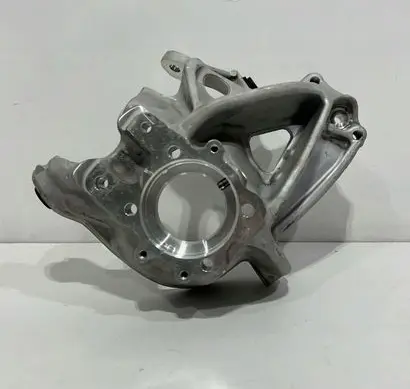 Rear wheel hub