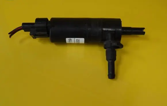 Opel Zafira A Headlight washer pump 90508709
