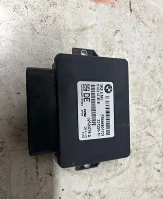 BMW X3 F25 Hand brake control module 6858017 23122010 0123131516