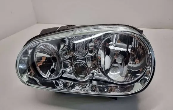 Volkswagen Golf IV Headlight/headlamp 1J1941017C 27040095 5386082B