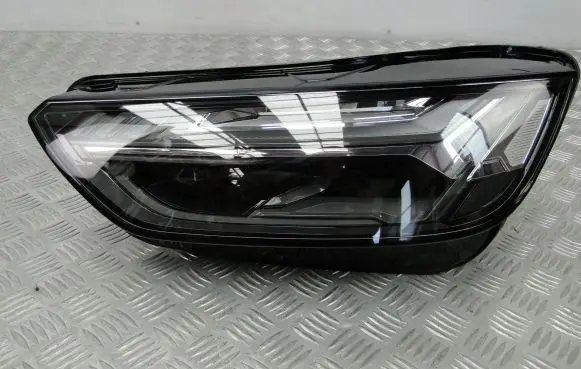 Audi Q5 SQ5 Headlight/headlamp 80A941035E