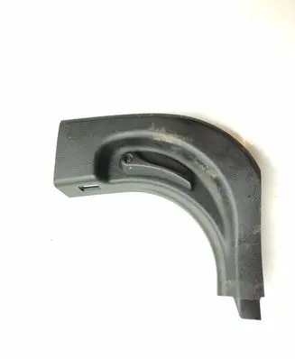 Foot area side trim