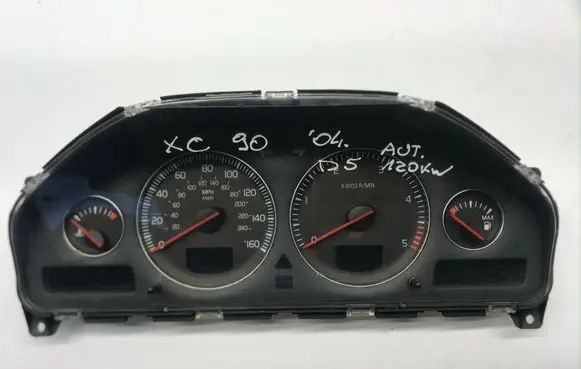 Volvo XC90 Speedometer (instrument cluster) 30682286 nr117