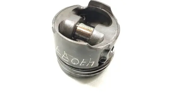 SsangYong Rodius Piston 665926