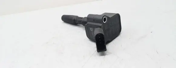 Volkswagen Jetta USA High voltage ignition coil 04E905110M