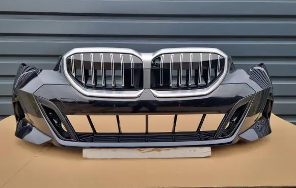 BMW 5 G60 G61 Front bumper 51118084653