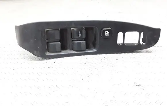 Subaru Legacy Electric window control switch