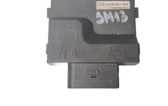 Audi A4 S4 B9 Fuel injection pump control unit/module 8W0906093C