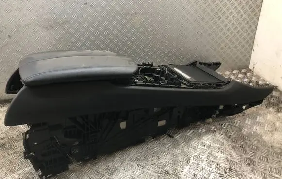 BMW X5 F15 Center console 