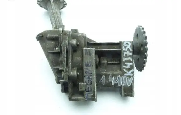 Renault Megane I Oil pump 7700600120