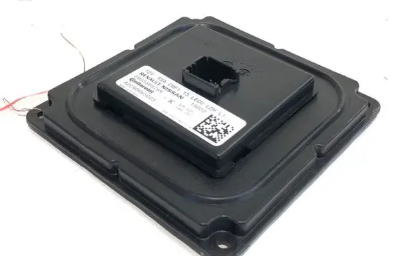 Renault Megane IV Voltage converter/converter module 260559976R