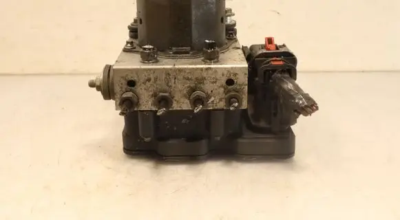 Skoda Fabia Mk2 (5J) ABS Pump