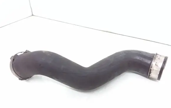Audi A4 S4 B7 8E 8H Intercooler hose/pipe 8E0145737F