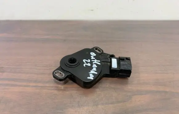 Mitsubishi Outlander IV Gear shift selector indicator 29Z11FN2