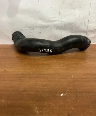 Volvo XC90 Brake vacuum hose/pipe 31657797 D1376
