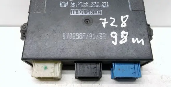 BMW 7 E38 Parking PDC control unit/module 8372271 66218372271