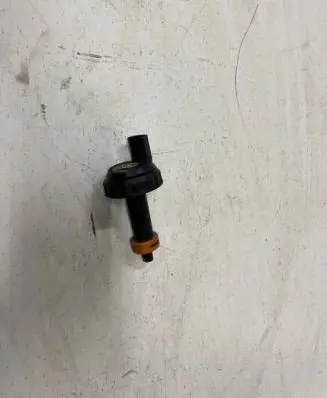 Seat Alhambra (Mk2) Brake fluid reservoir filler cap with level sensor 1K2611349