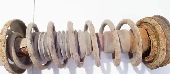 Volkswagen Golf III Rear coil spring