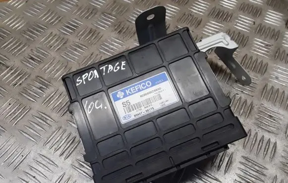 KIA Sportage Gearbox control unit/module 9544739175 9090930299A0