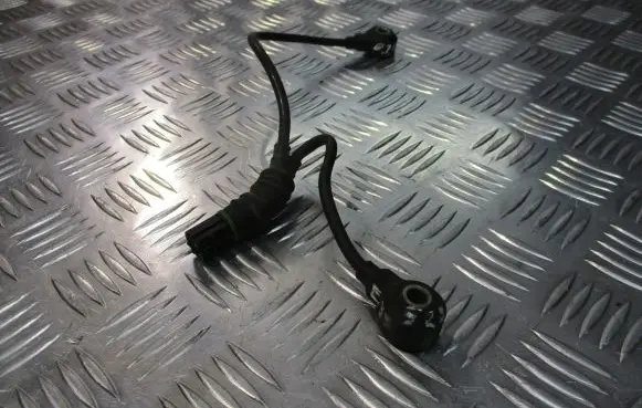 BMW 5 E39 Detonation knock sensor 1435485