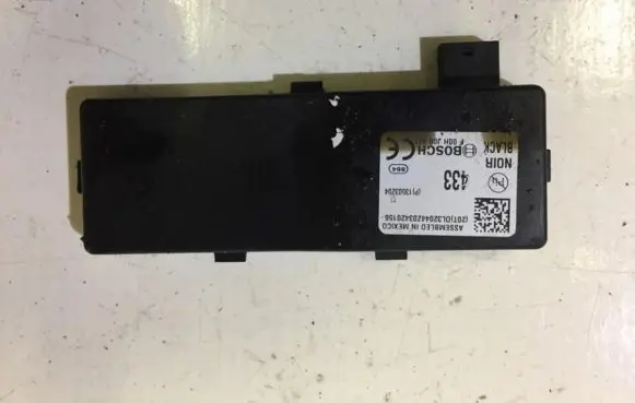 Opel Insignia A Antenna control unit F00HJ00491
