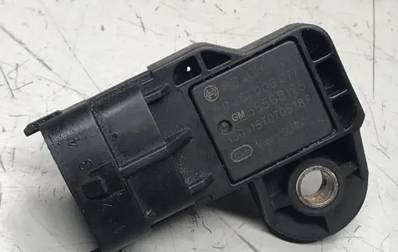 Opel Astra J Air pressure sensor 55568175