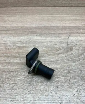 BMW X3 E83 Crankshaft position sensor 1709616 2459805