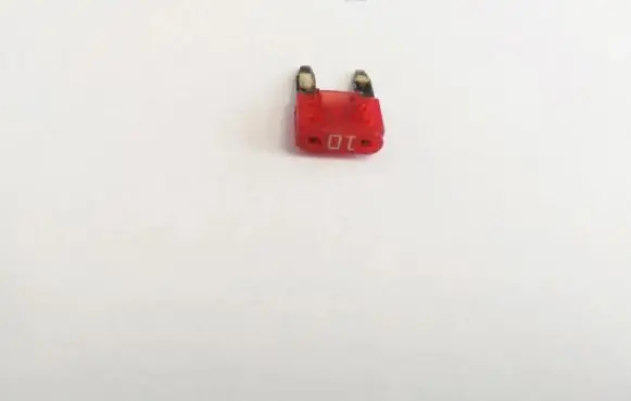 Audi A6 S6 C5 4B Fuse 10a