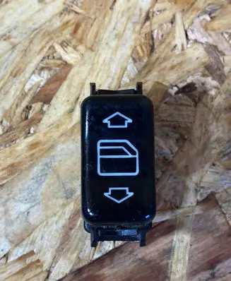 Mercedes-Benz E W124 Electric window control switch 1248204610 03805700