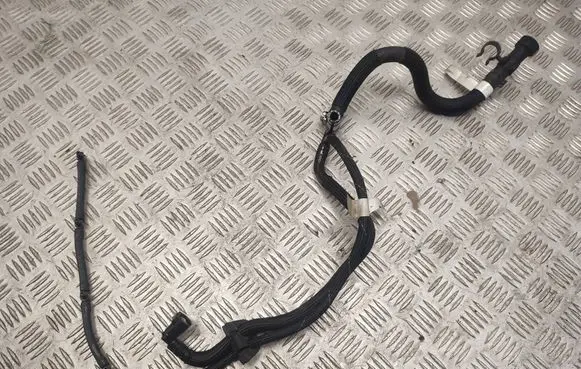 BMW 3 GT F34 Fuel line pipe 13537810786