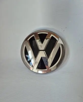 Volkswagen Golf VII Manufacturer badge logo/emblem 3G0853601A