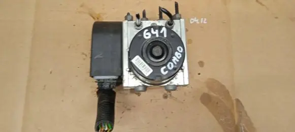 Opel Combo D ABS Pump