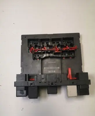 Volkswagen PASSAT B6 Comfort/convenience module