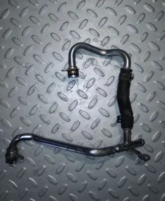 Volkswagen Jetta VI Turbo turbocharger oiling pipe/hose 06K121065T 06K121492M