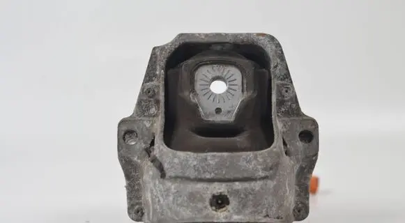 Audi A4 S4 B8 8K Engine mount bracket 8K0199381