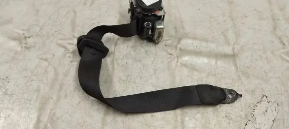 Mercedes-Benz GLS X166 Rear seatbelt A1668602585