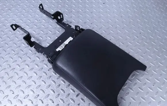 Jaguar XJ X351 Armrest AW93519D18A AW93519D18A02