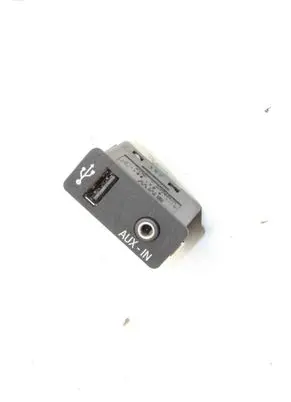 BMW X1 E84 AUX in-socket connector 9241331