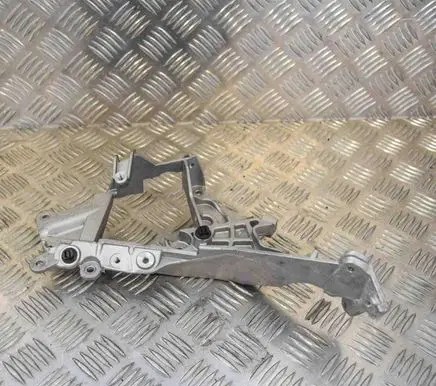 Land Rover Range Rover Velar Engine mounting bracket G4D39L456DC