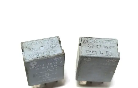 Renault Espace III Other relay 6025111584A