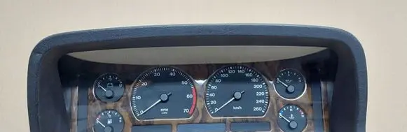 Jaguar S-Type Speedometer (instrument cluster) 