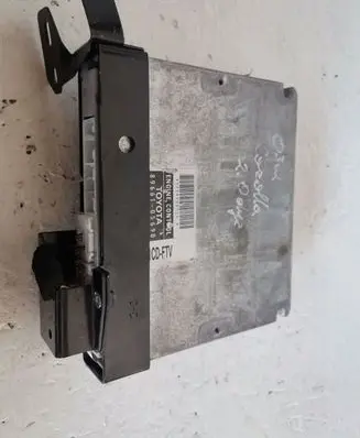 Toyota Corolla Verso AR10 Engine control unit/module 8966105690
