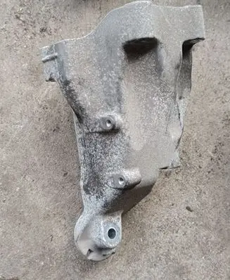 Mercedes-Benz C W204 Engine mounting bracket A6512233404