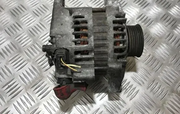 Nissan Almera Tino Generator/alternator