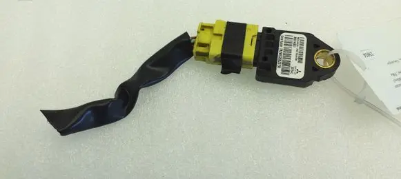 Mitsubishi Outlander Airbag deployment crash/impact sensor 8651A001