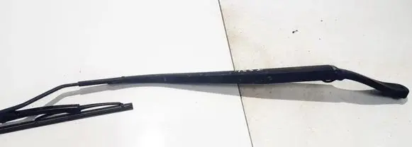 Opel Antara Front wiper blade arm
