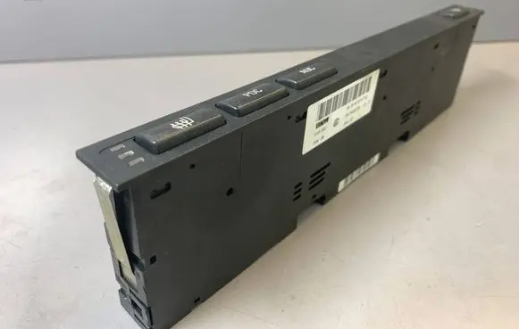 BMW 5 E39 Seat heating switch 8373715