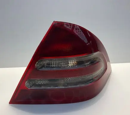 Mercedes-Benz C W203 Rear/tail lights 